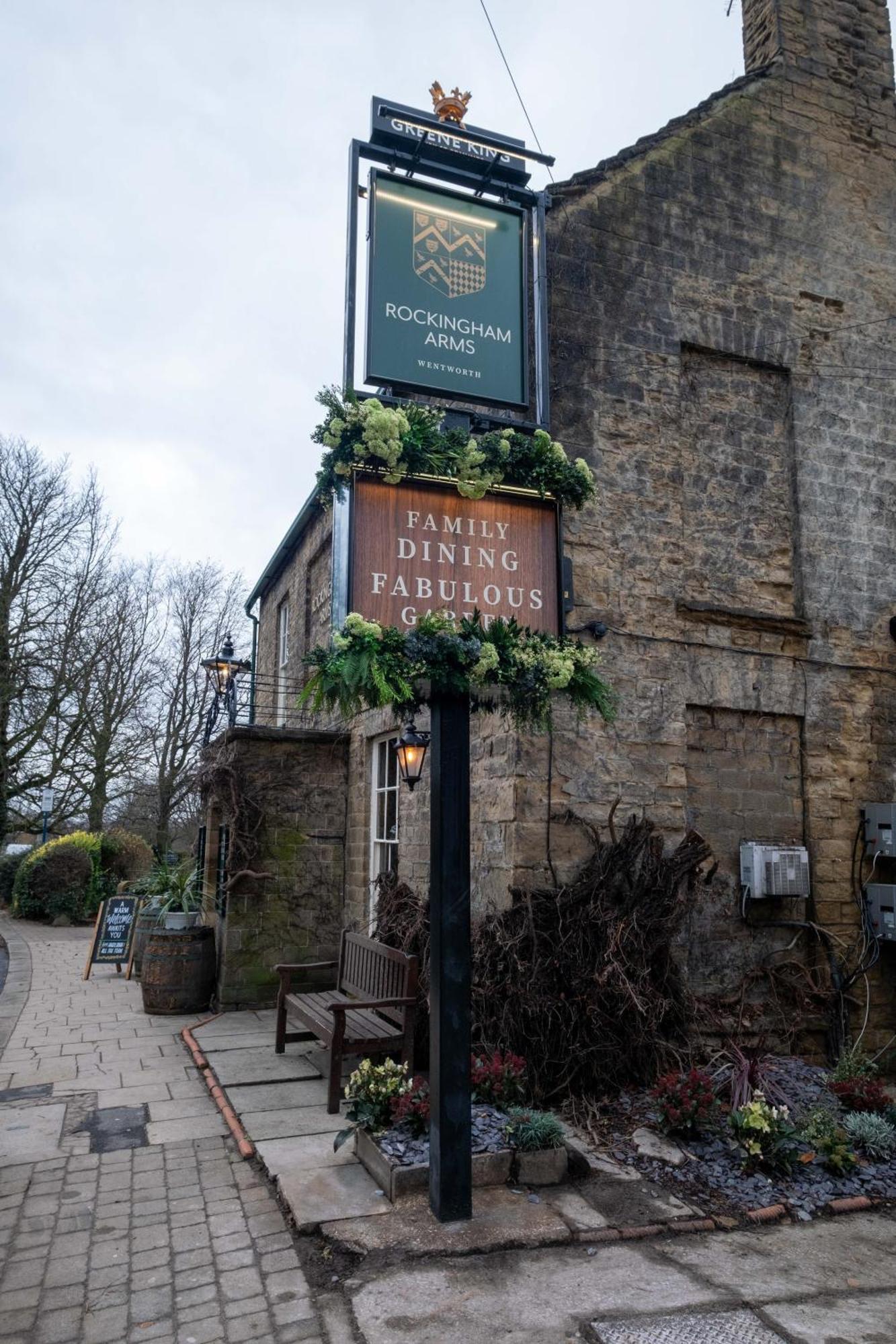 Rockingham Arms By Greene King Inns 웬트워스 외부 사진
